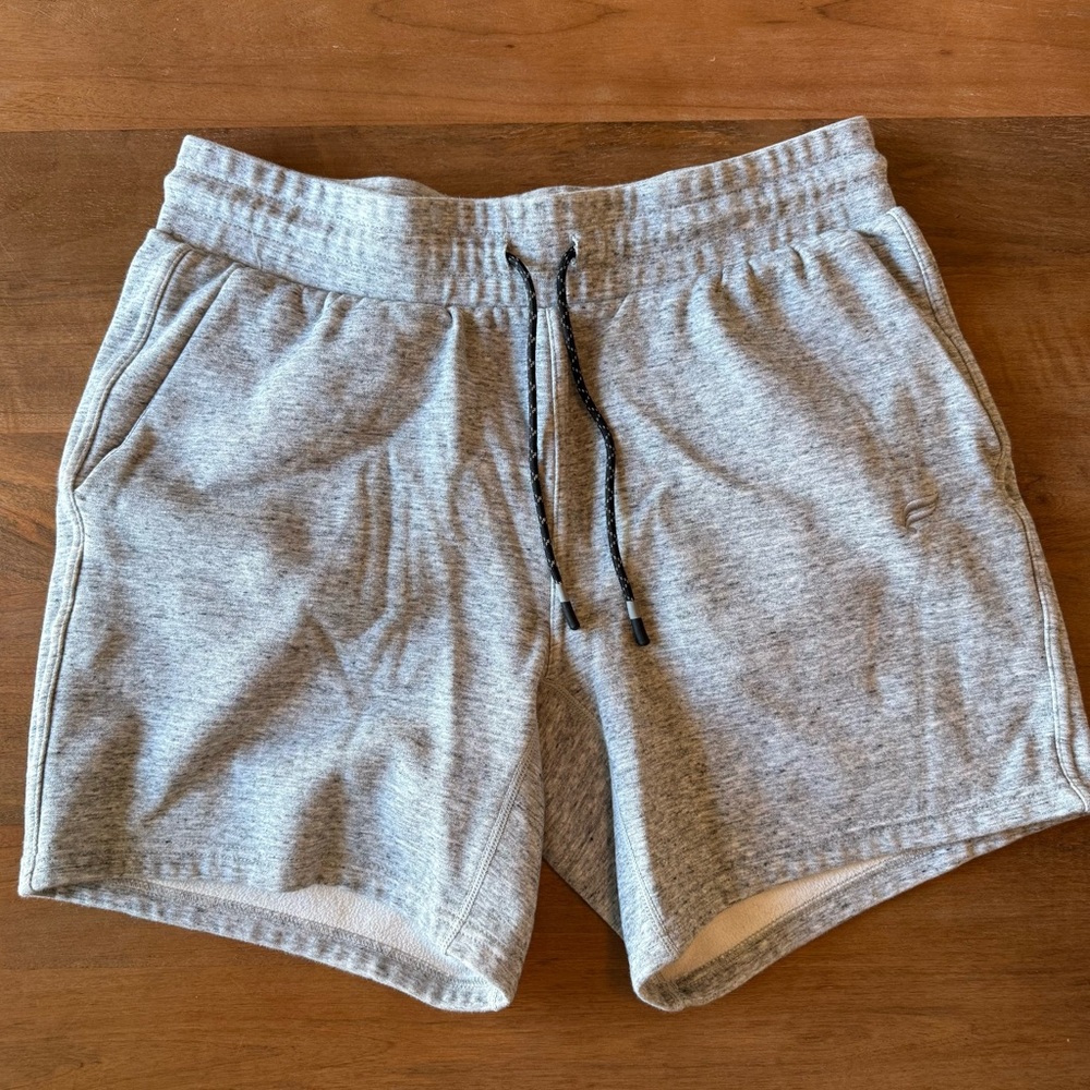 💥2/$20 Fabletics Men's Gray Drawstring Athletic Shorts